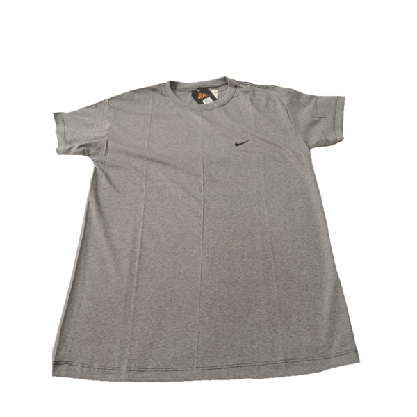 Camiseta Masculina Nike Básica - Imagem 9